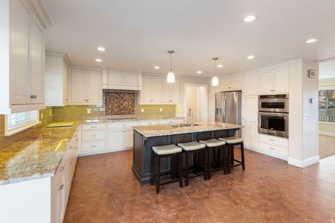 Tiny photo for 1633 N 150 E, Pleasant Grove, UT 84062 (MLS # 2131970)