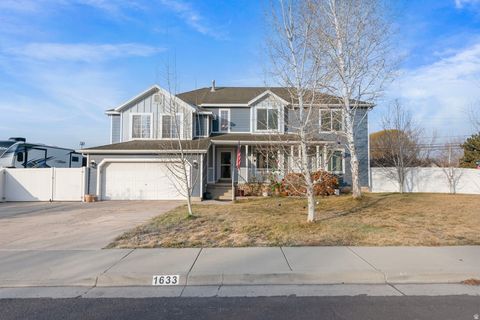 Photo of 1633 N 150 E, Pleasant Grove, UT 84062 (MLS # 2131970)