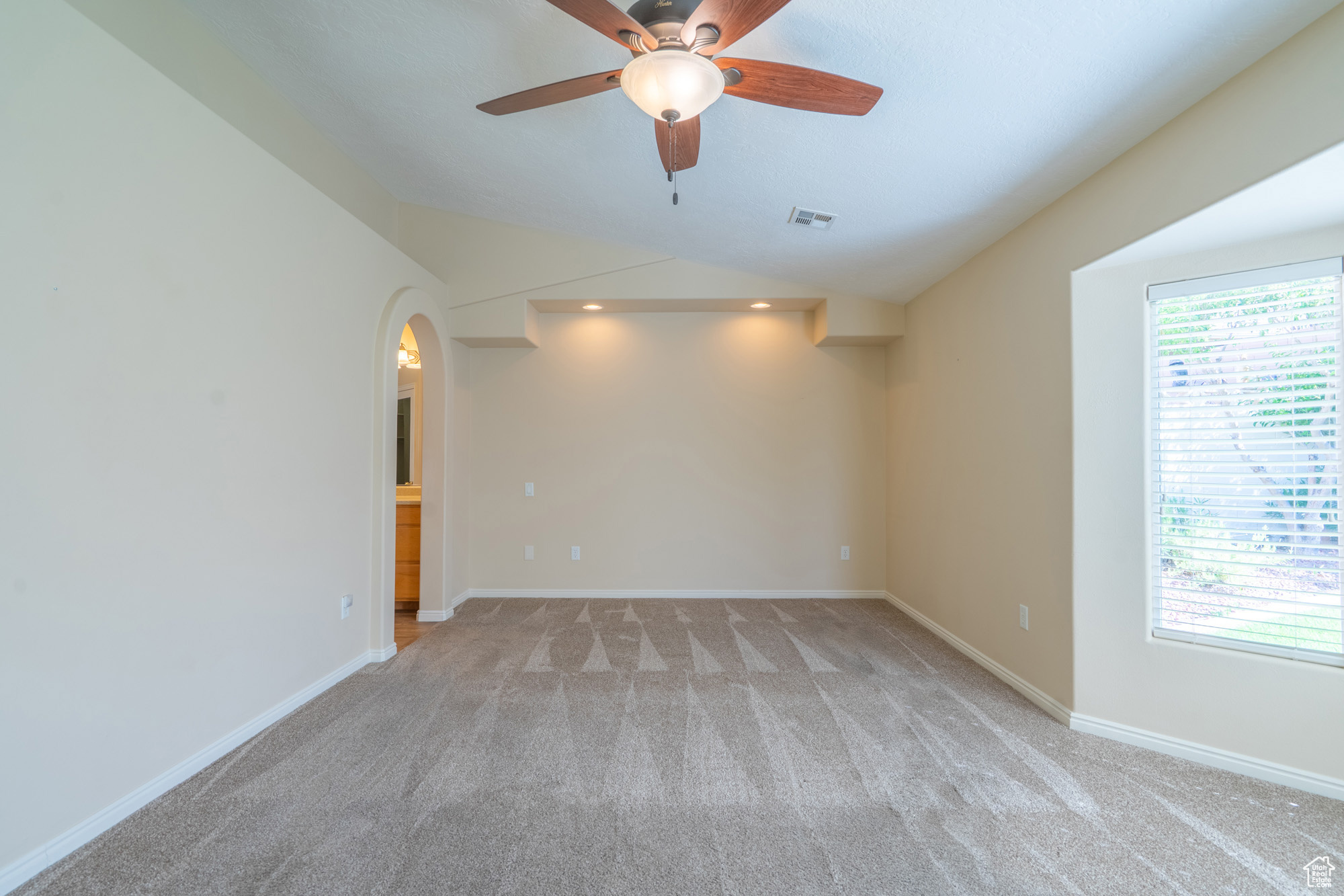 SILVERCREEK TOWNHOMES - Residential