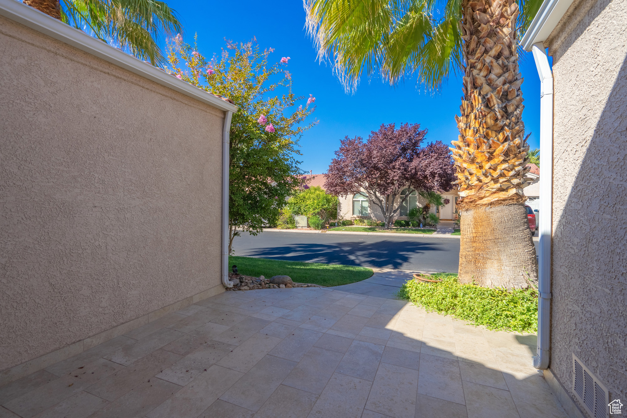 SILVERCREEK TOWNHOMES - Residential