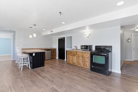 Tiny photo for 4921 W WOODRIDGE DR, South Jordan, UT 84009 (MLS # 2154079)