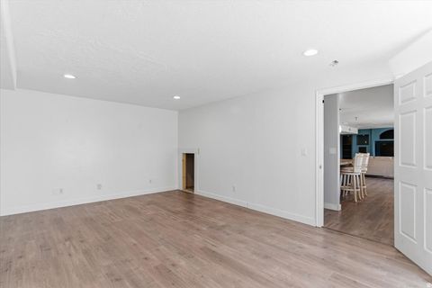 Tiny photo for 4921 W WOODRIDGE DR, South Jordan, UT 84009 (MLS # 2154079)