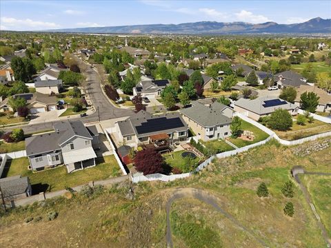 Tiny photo for 4921 W WOODRIDGE DR, South Jordan, UT 84009 (MLS # 2154079)