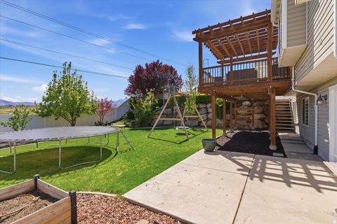 Tiny photo for 4921 W WOODRIDGE DR, South Jordan, UT 84009 (MLS # 2154079)