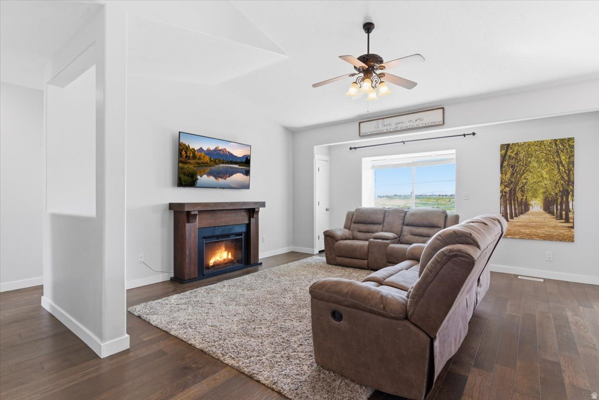 WOOD RANCH PHASE 5 - Residential