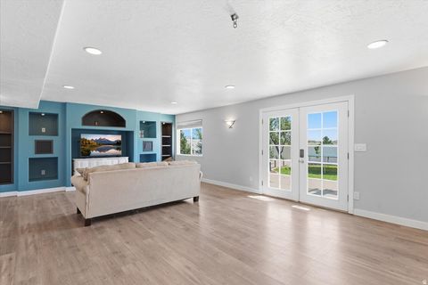 Tiny photo for 4921 W WOODRIDGE DR, South Jordan, UT 84009 (MLS # 2154079)