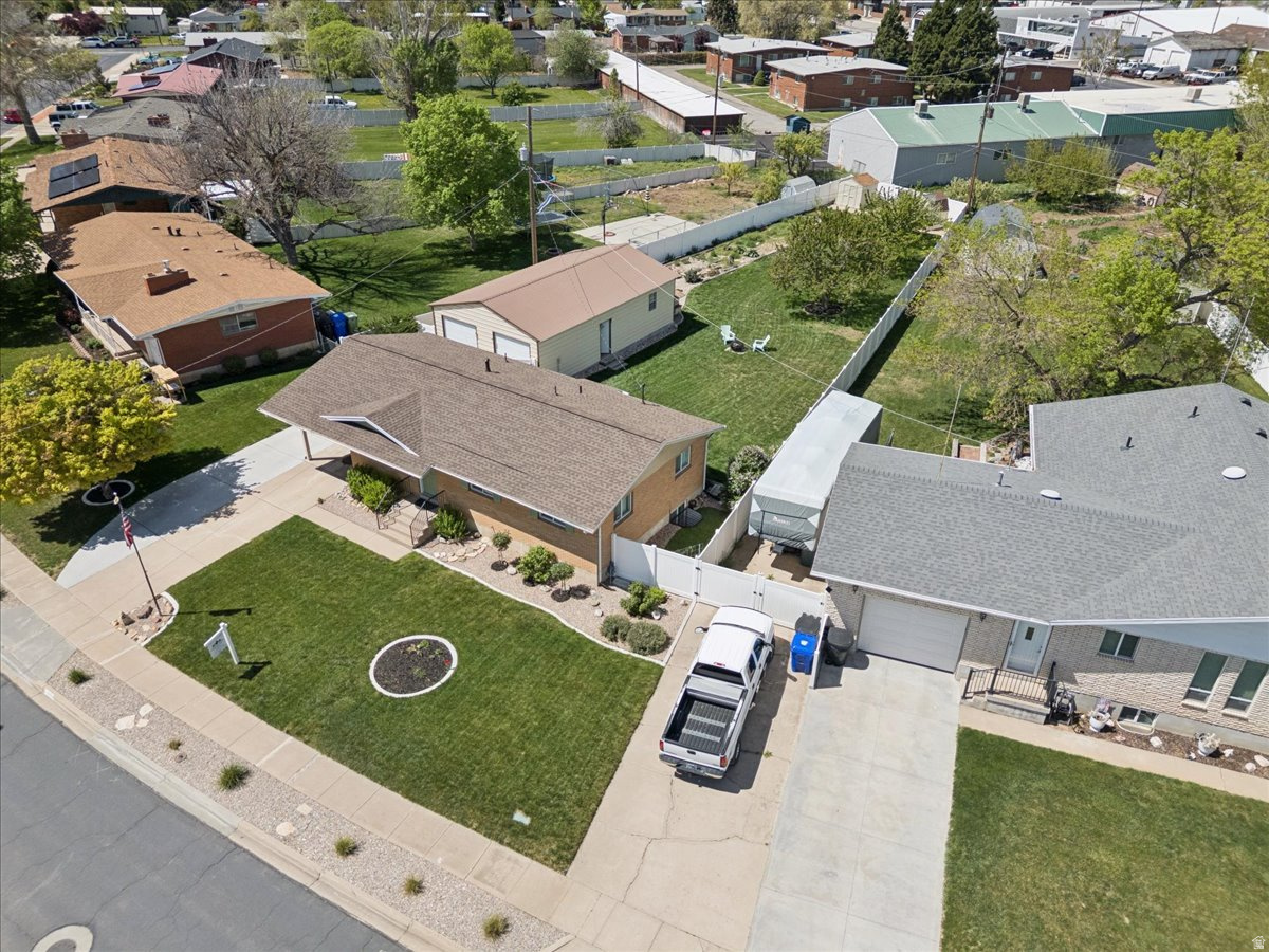 SMEDLEY ACRES - Residential