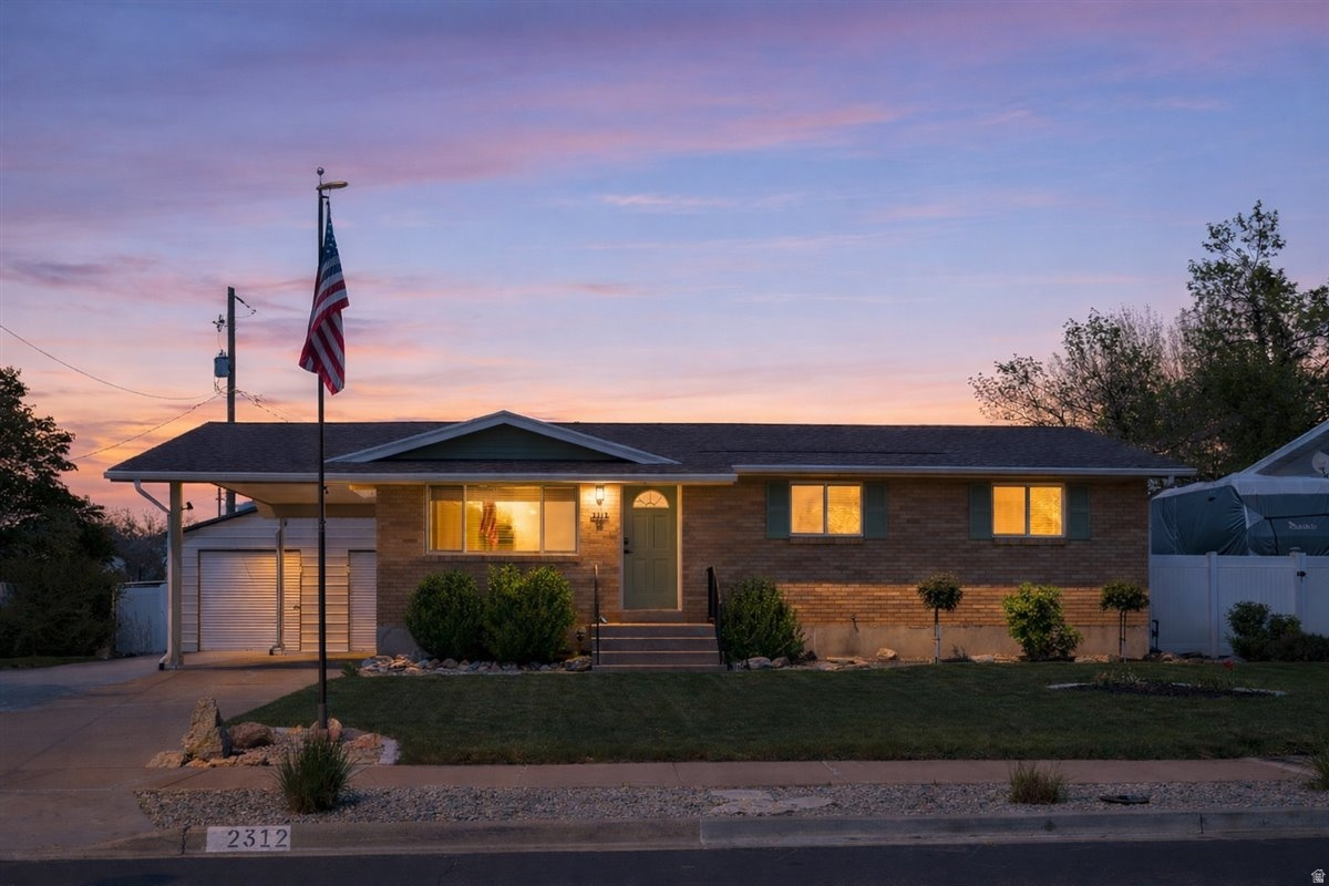 SMEDLEY ACRES - Residential