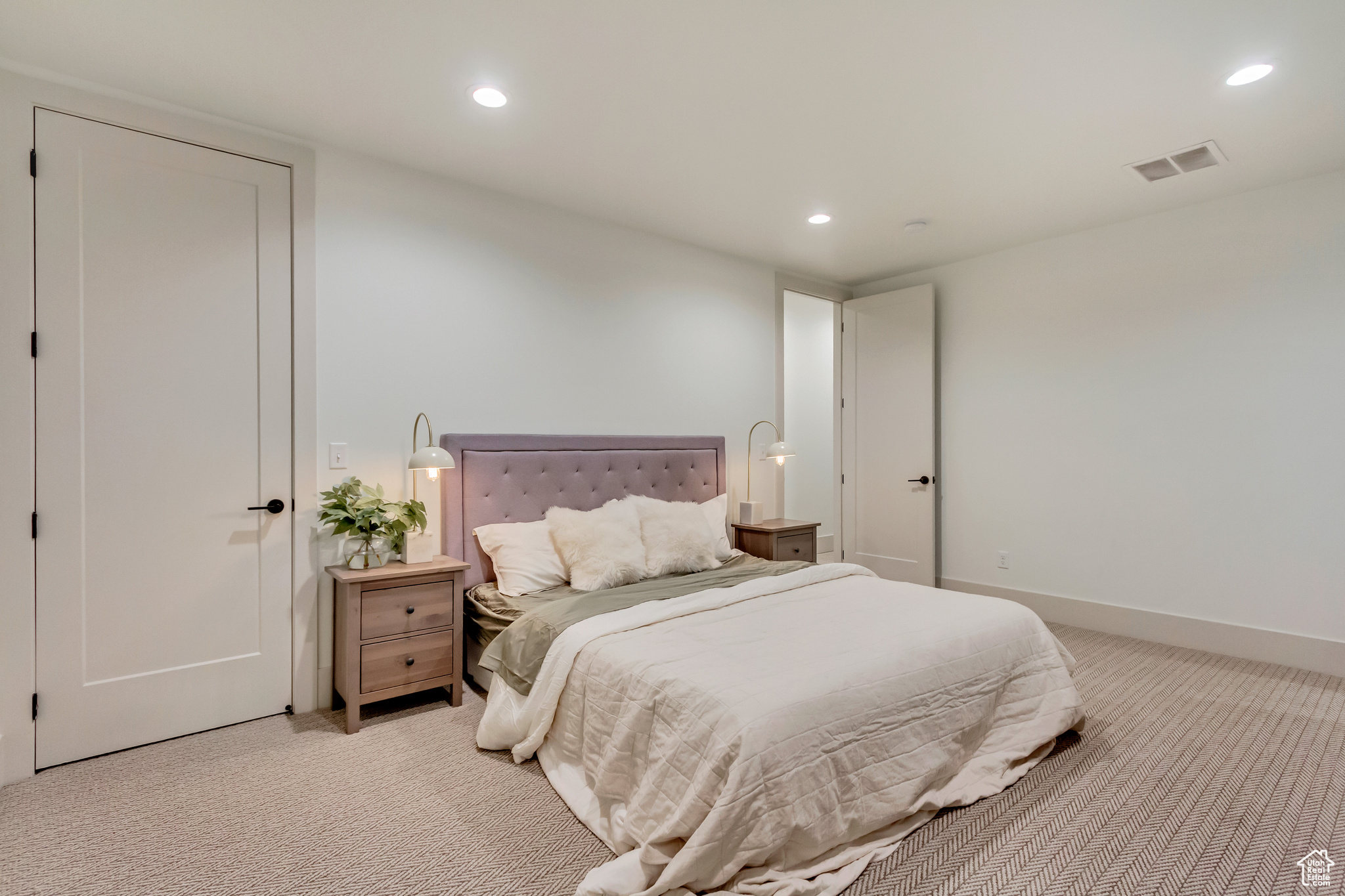 DAYBREAK - Residential