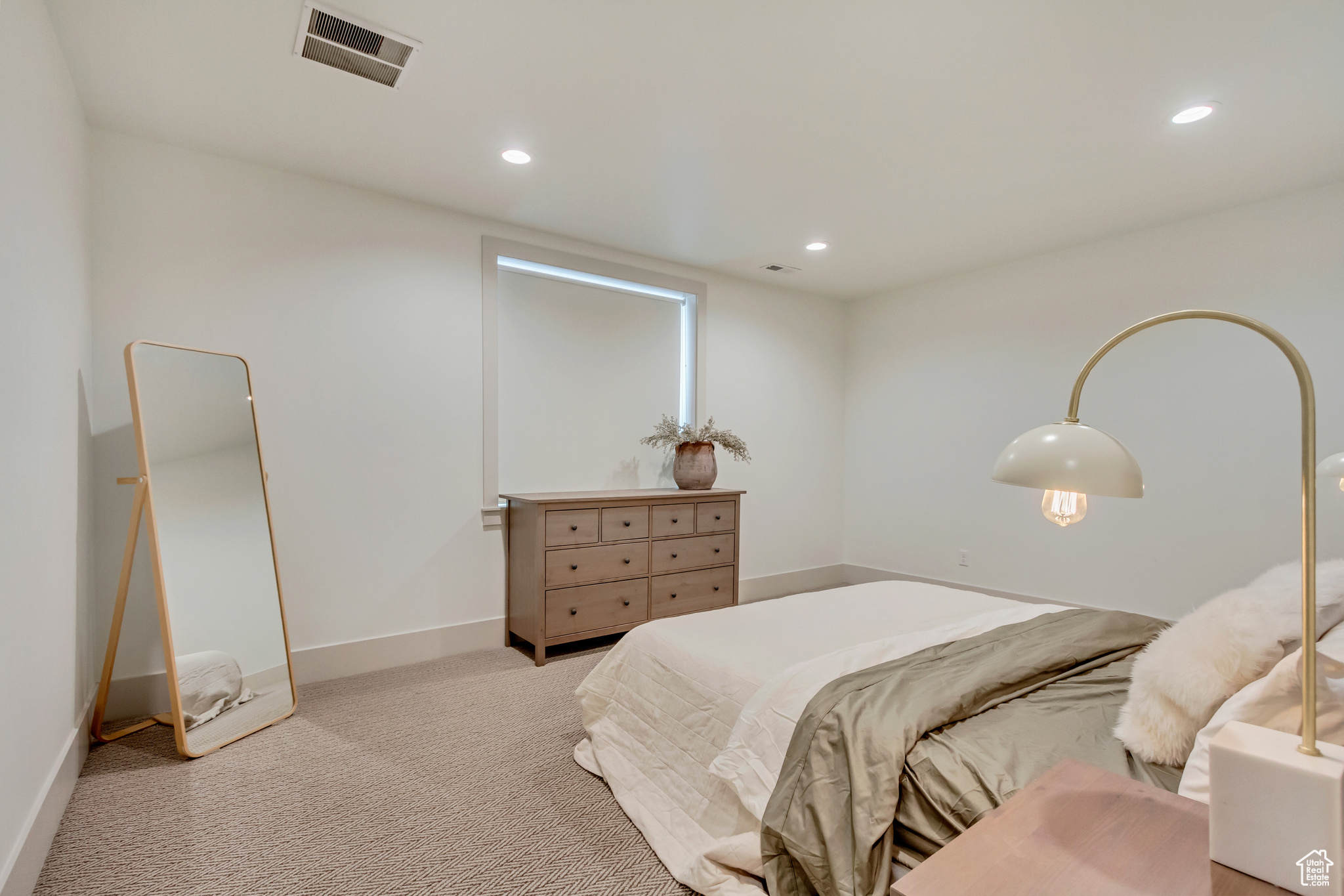 DAYBREAK - Residential