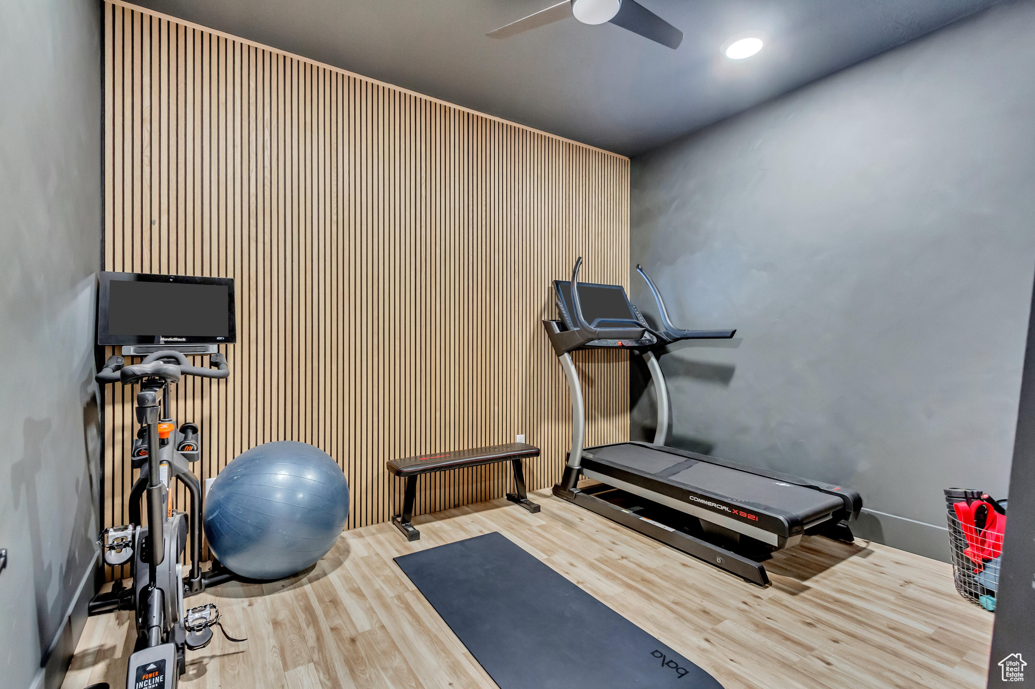 DAYBREAK - Residential