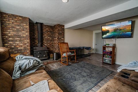 Tiny photo for 4931 S 4700 W, Hooper, UT 84315 (MLS # 2112831)