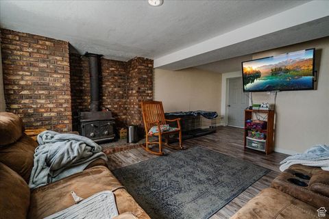 Tiny photo for 4931 S 4700 W, Hooper, UT 84315 (MLS # 2112831)