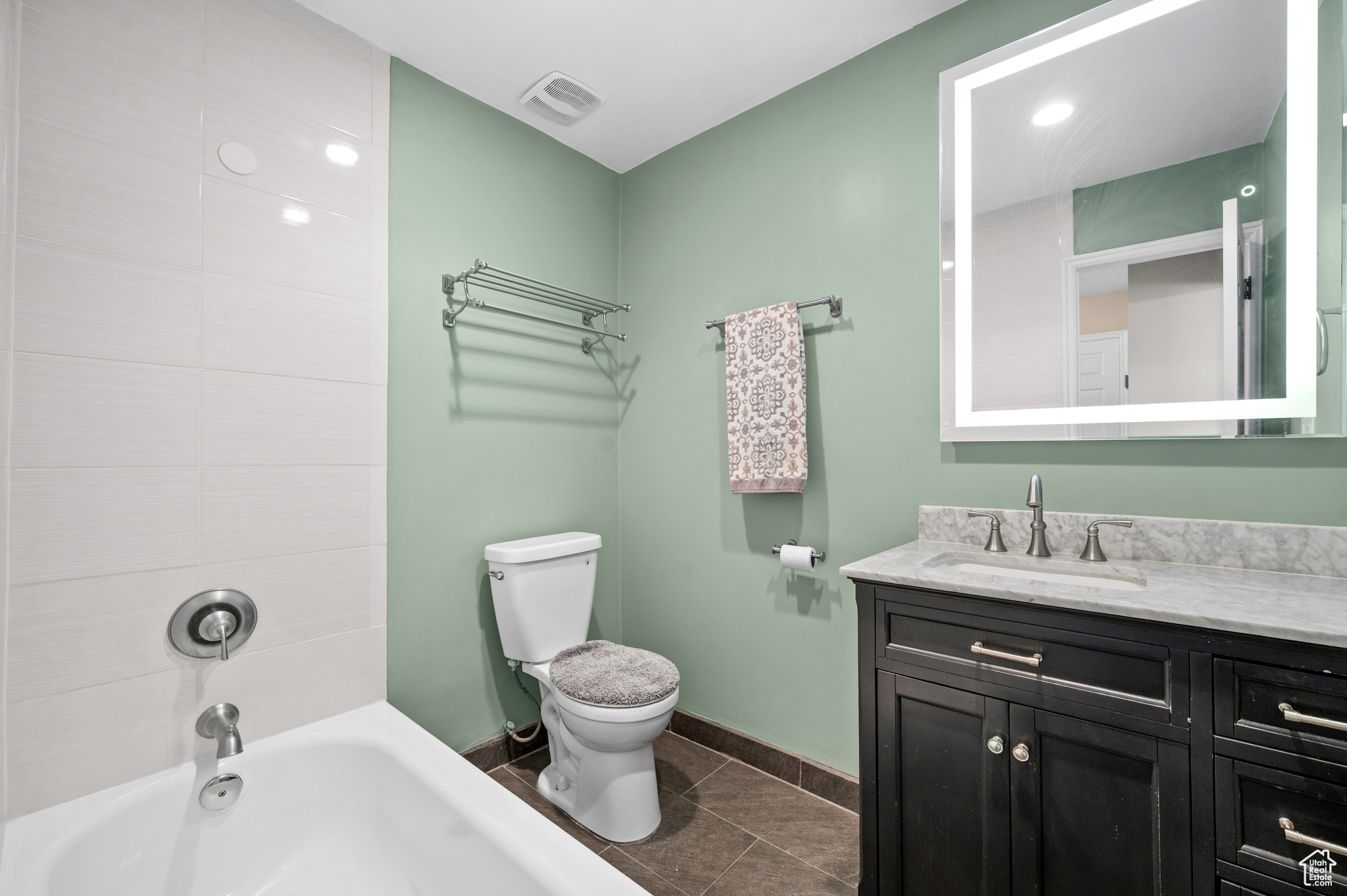 HARVEST ESTATES - Residential