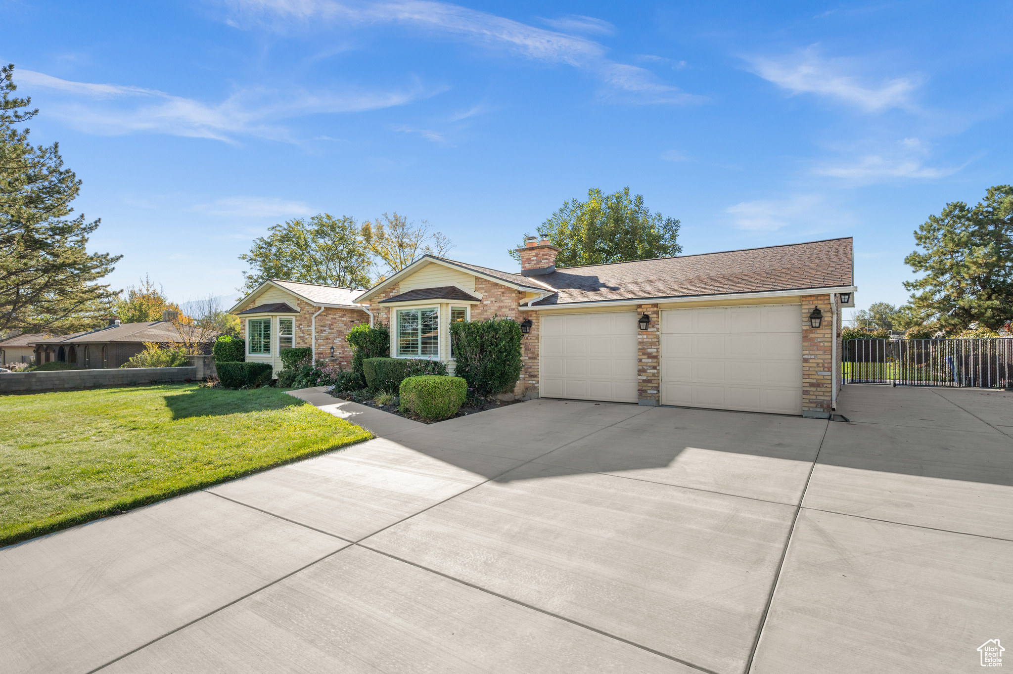 HARVEST ESTATES - Residential