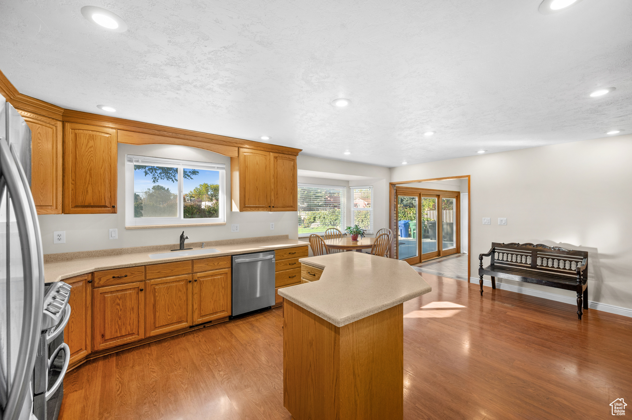 HARVEST ESTATES - Residential