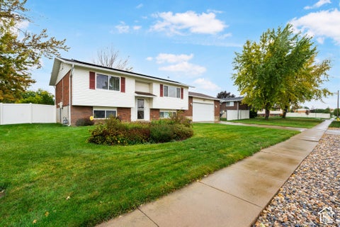 Tiny photo for 2202 N 1300 W, Clinton, UT 84015 (MLS # 2191006)