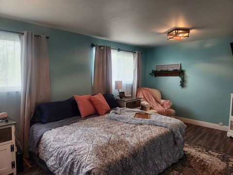 Tiny photo for 705 N 700 E, Payson, UT 84651 (MLS # 2153455)