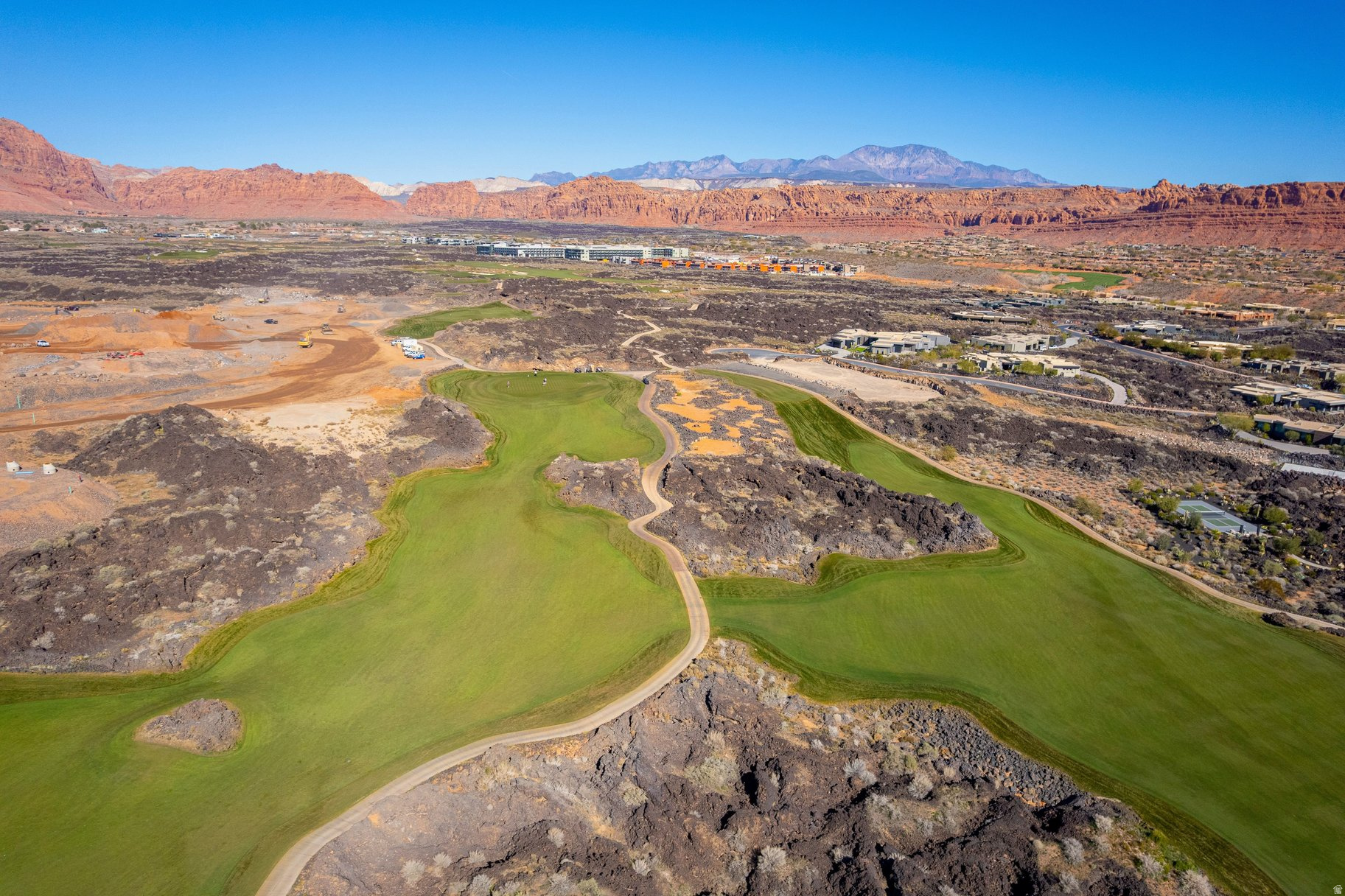 BLACK DESERT SOUTH VILLAGE - Land