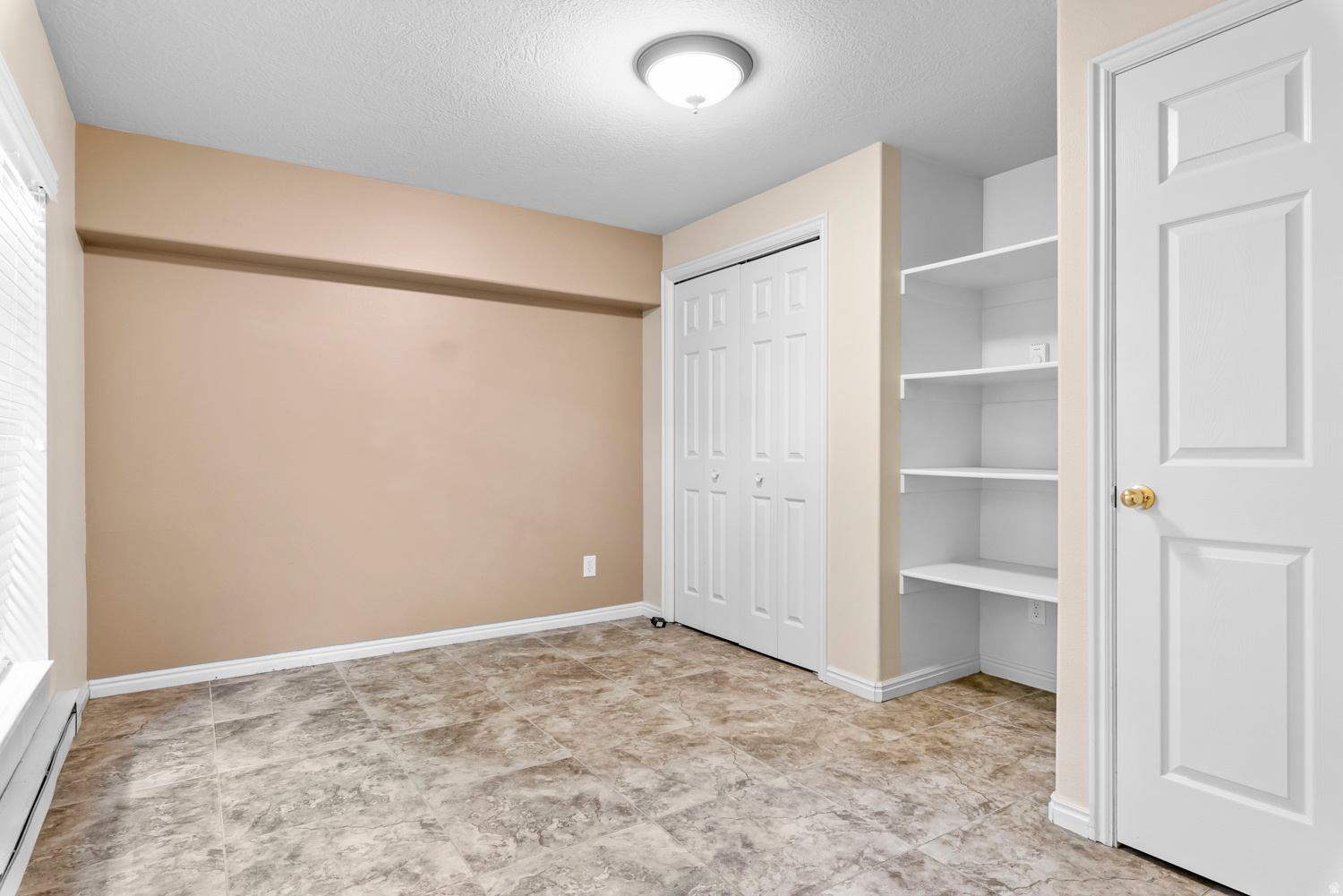 CAMPUS VIEW CONDO - Residential