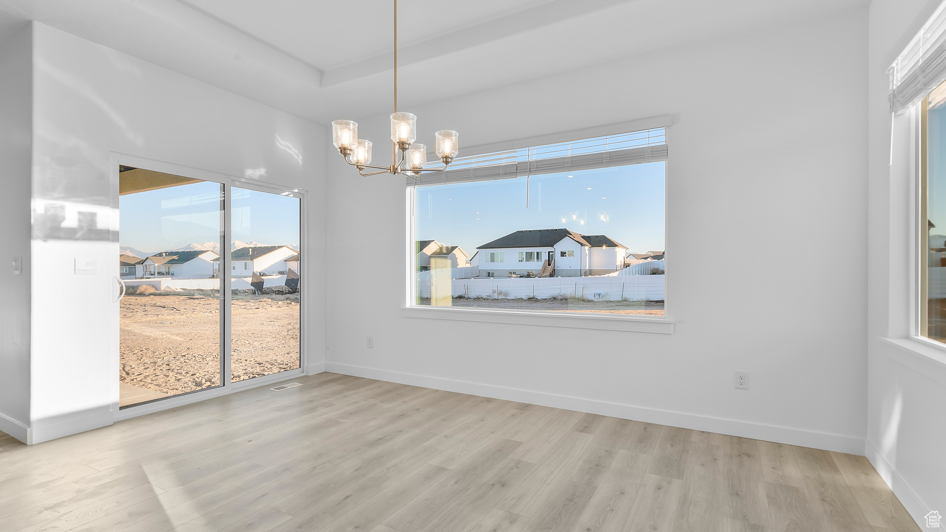 CHERRY WOOD - Residential