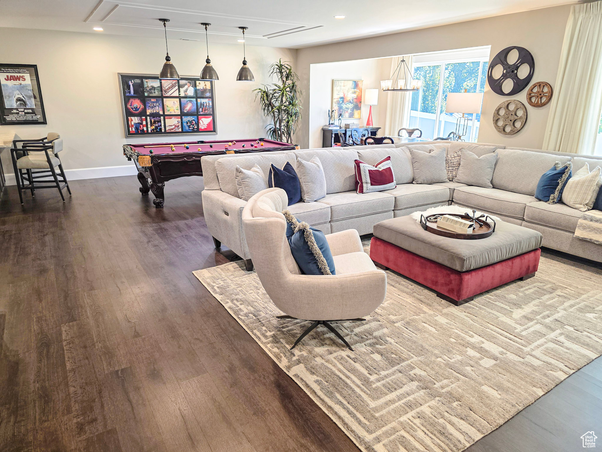 CHELSEA - Residential