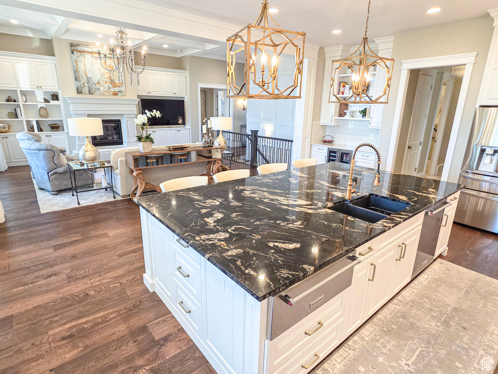 CHELSEA - Residential