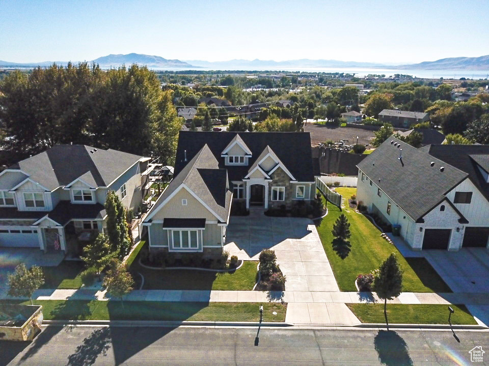 CHELSEA - Residential