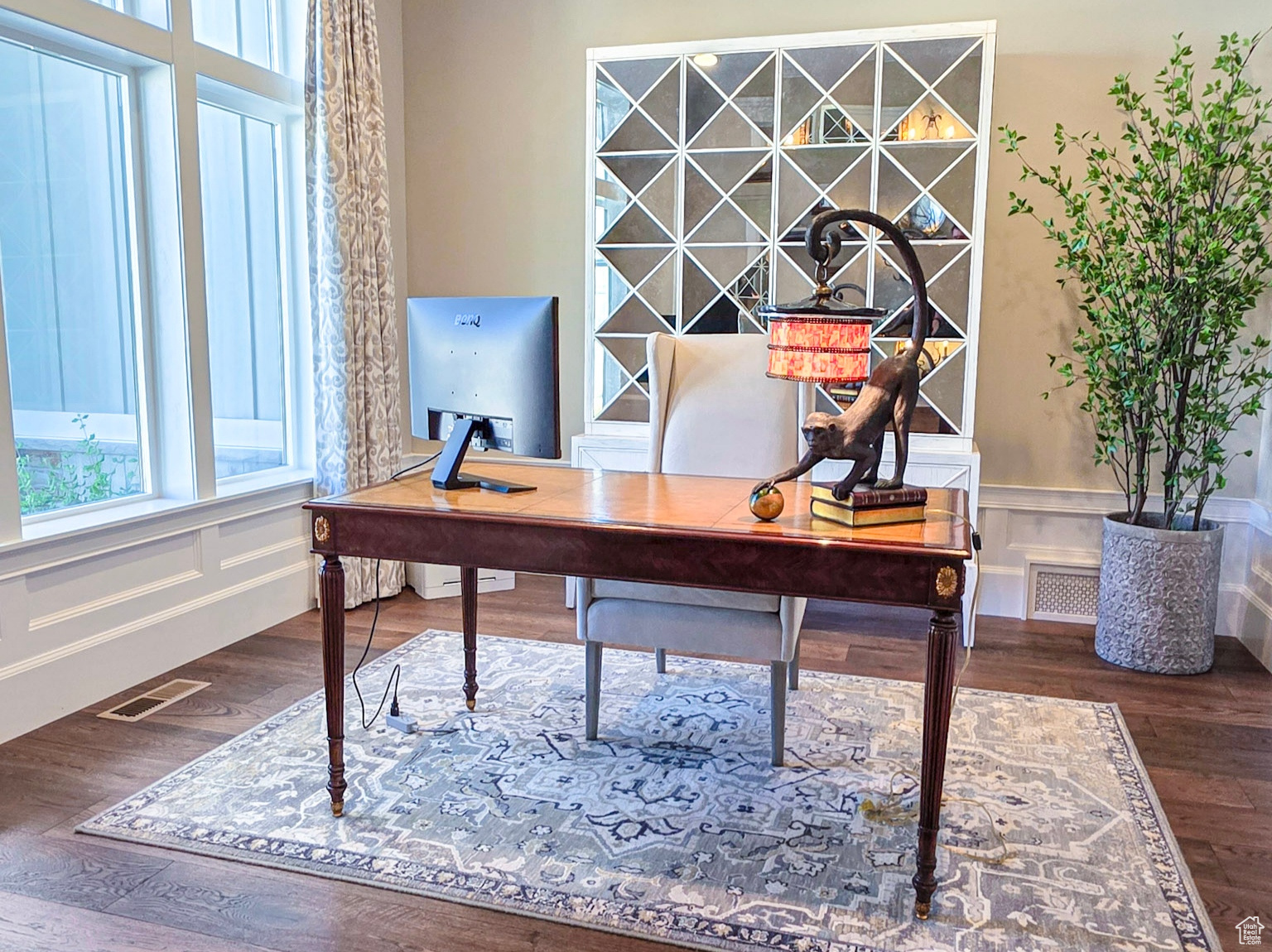 CHELSEA - Residential