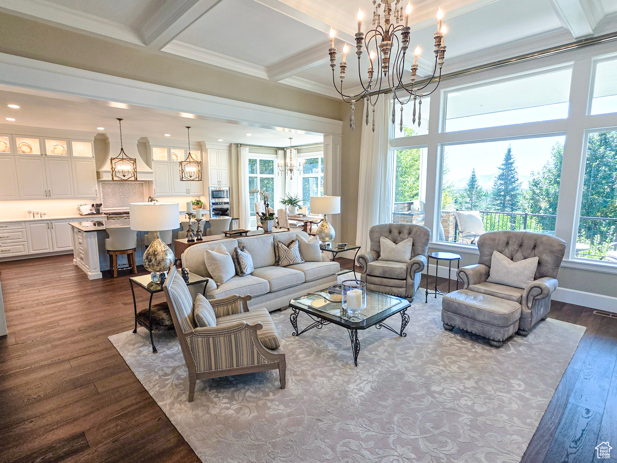 CHELSEA - Residential