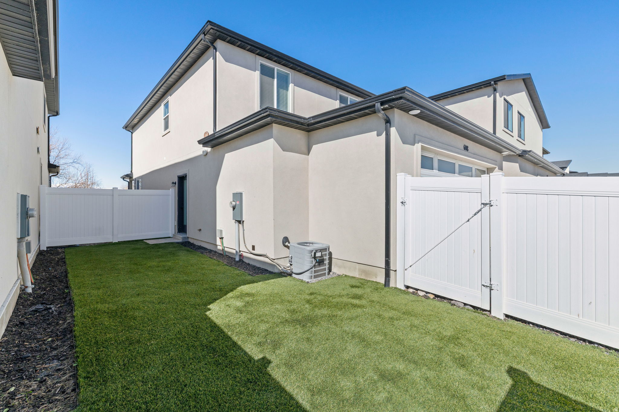 ROCKWELL RANCH - Residential