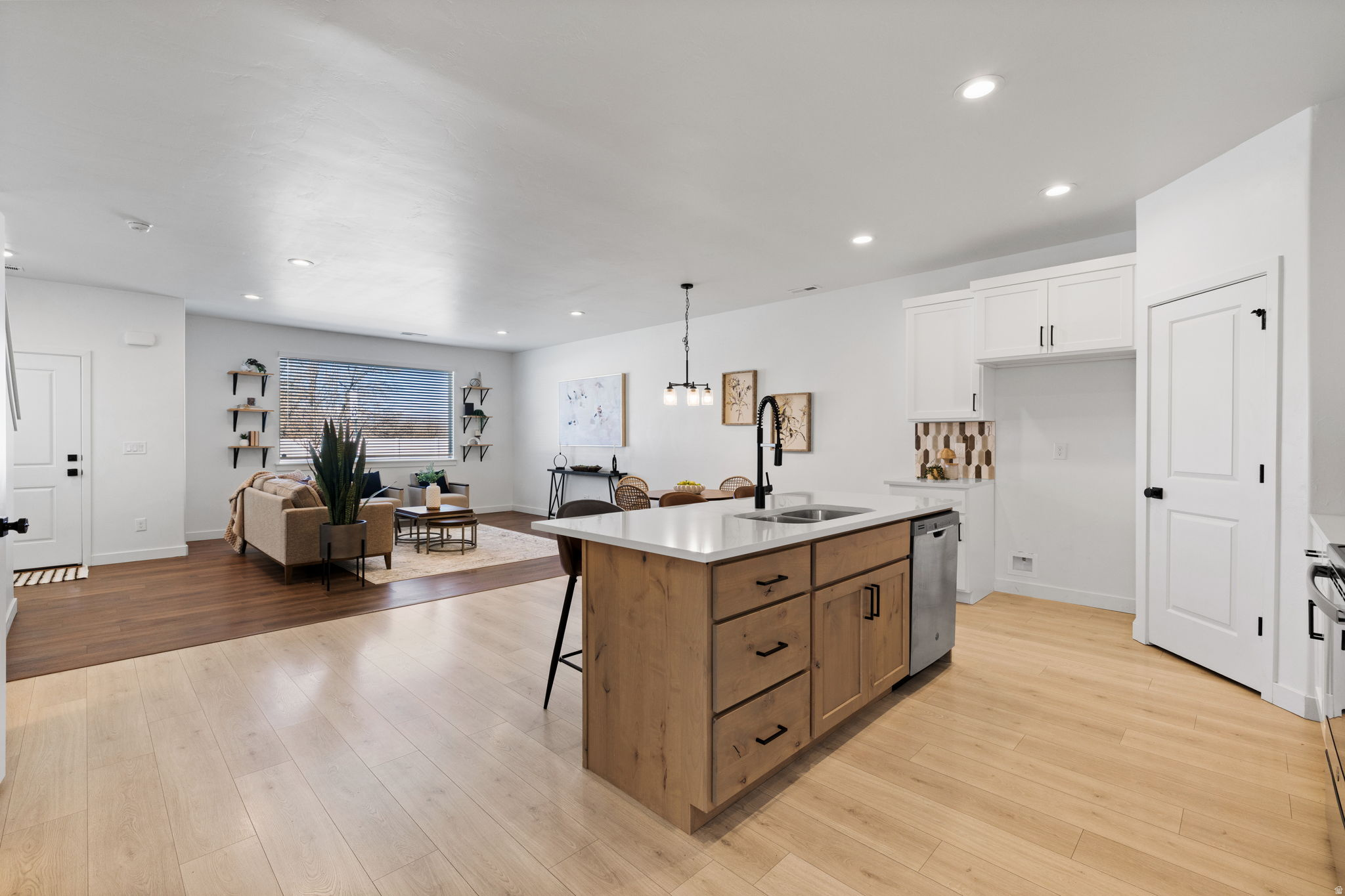 ROCKWELL RANCH - Residential