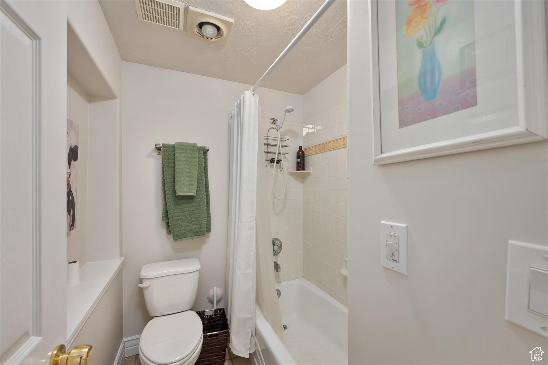 MILL HOLLOW - Residential