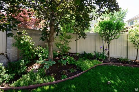 Tiny photo for 6721 S COSTA CV E, Cottonwood Heights, UT 84121 (MLS # 2084079)