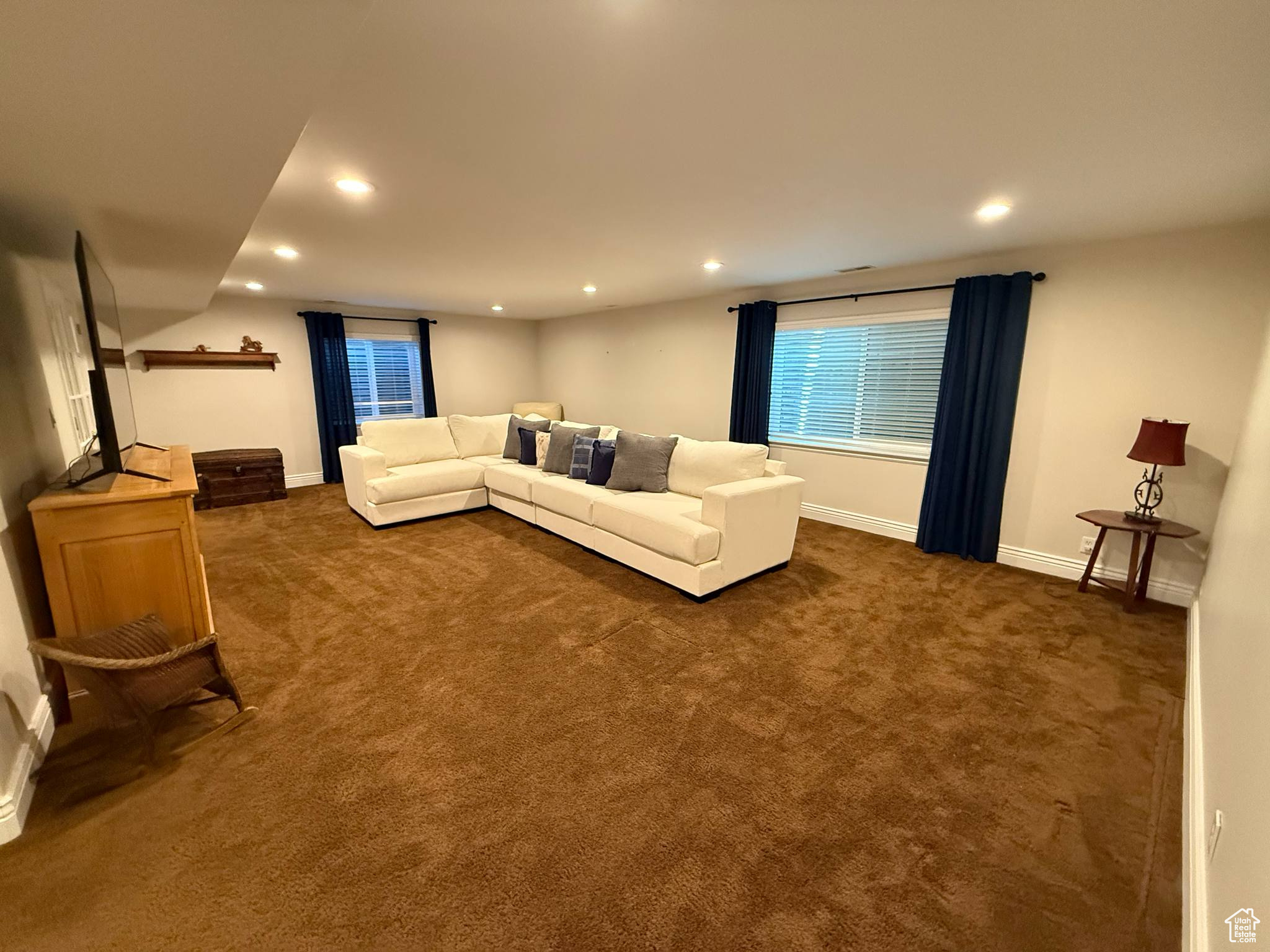 MILL HOLLOW - Residential