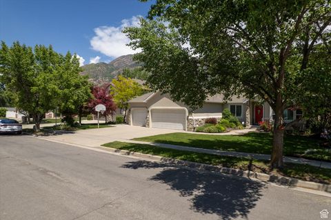 Tiny photo for 6721 S COSTA CV E, Cottonwood Heights, UT 84121 (MLS # 2084079)