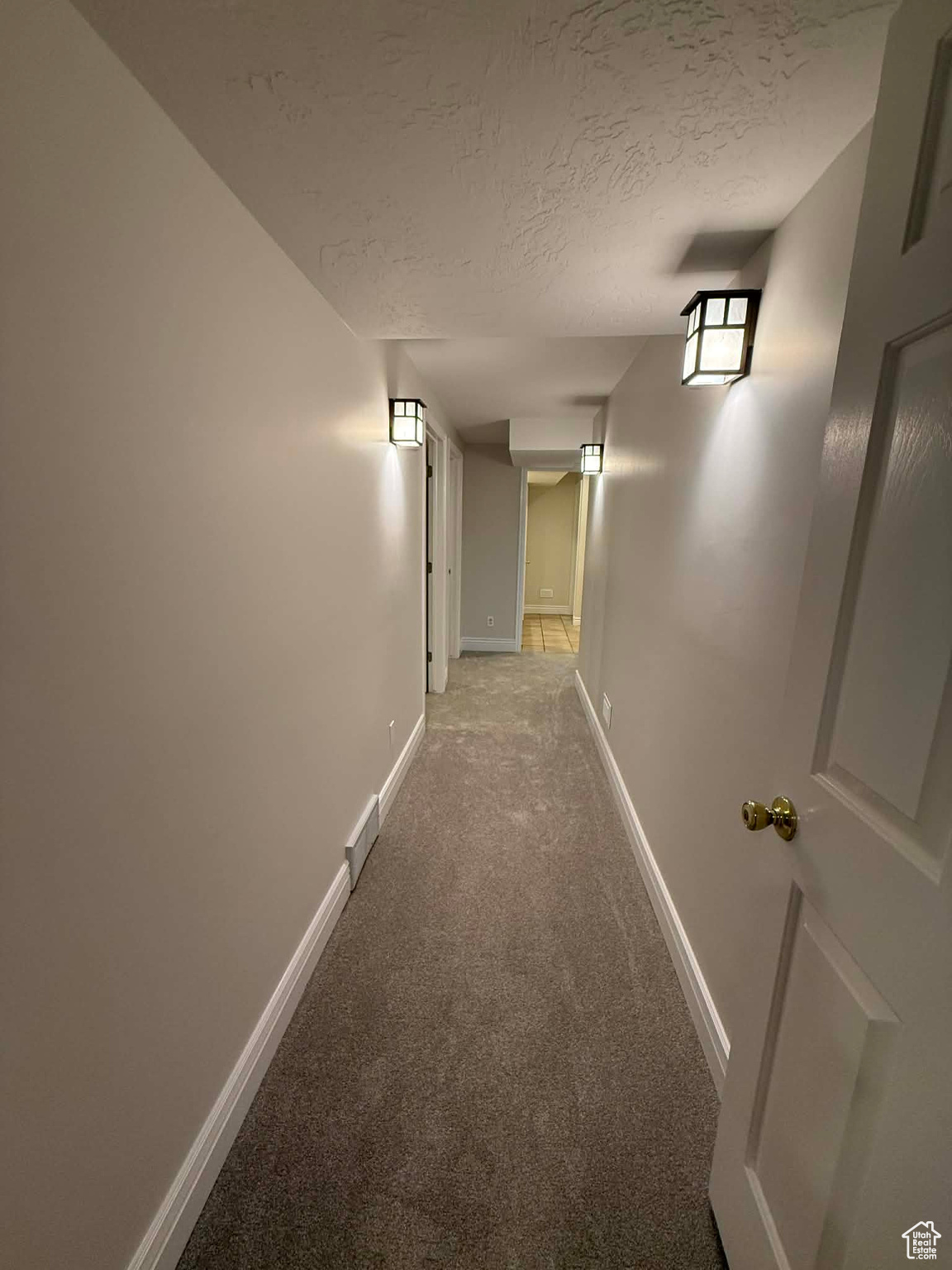 MILL HOLLOW - Residential