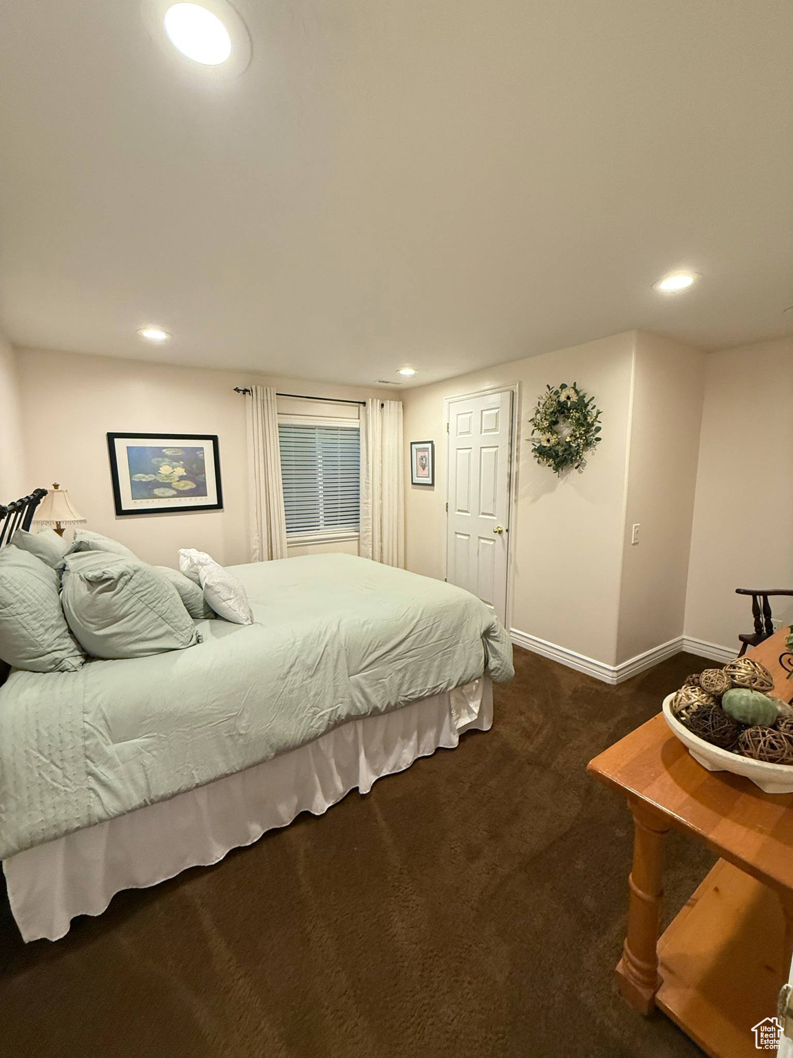 MILL HOLLOW - Residential
