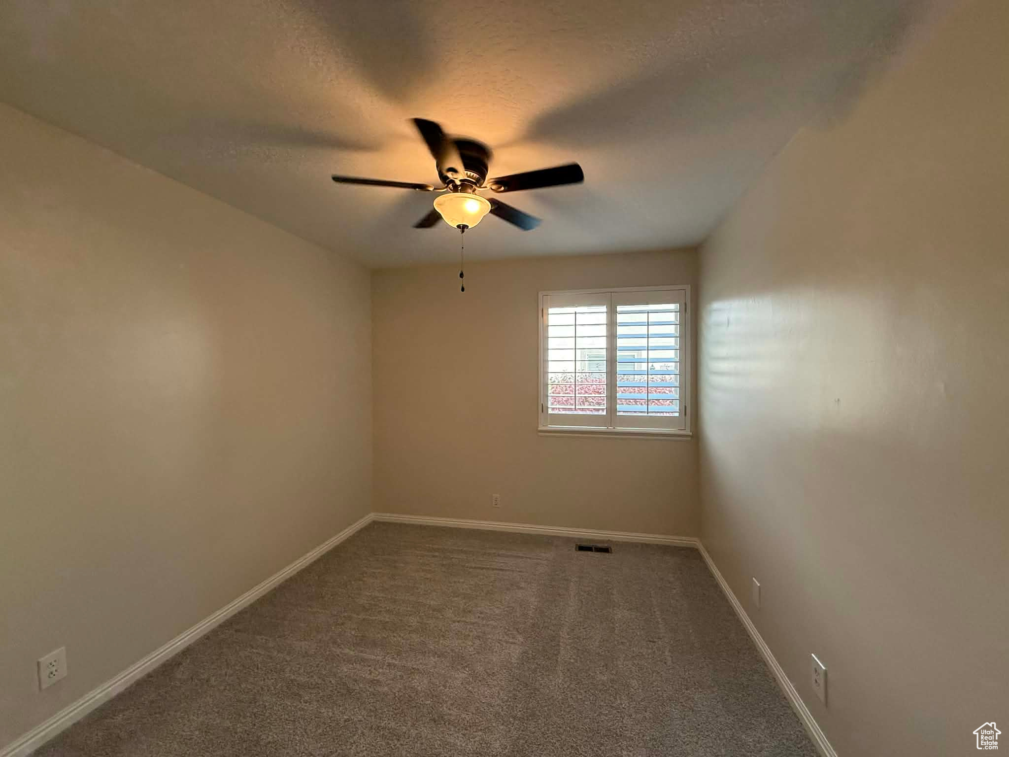 MILL HOLLOW - Residential