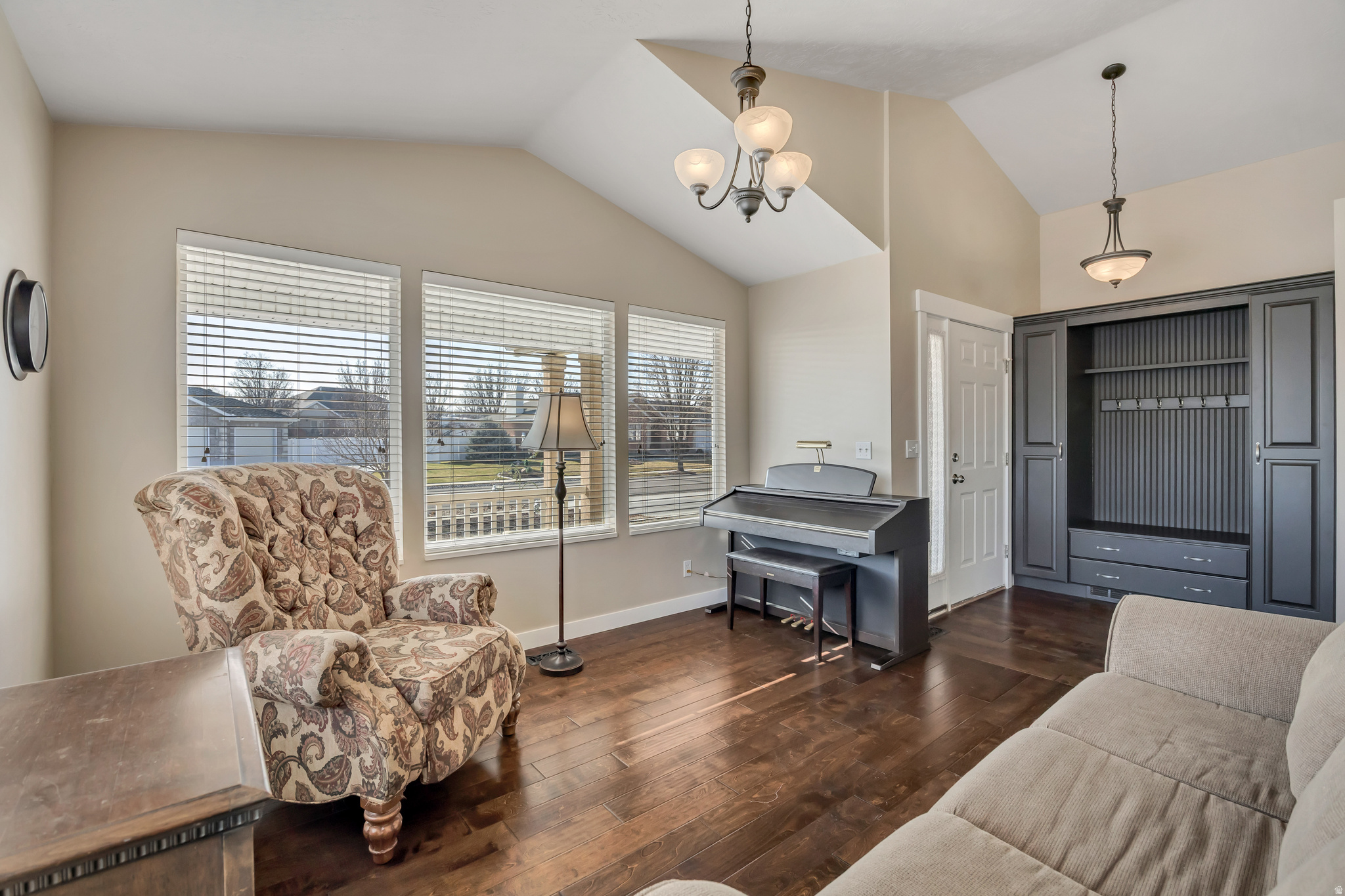 HIDDEN SPRING COVE - Residential