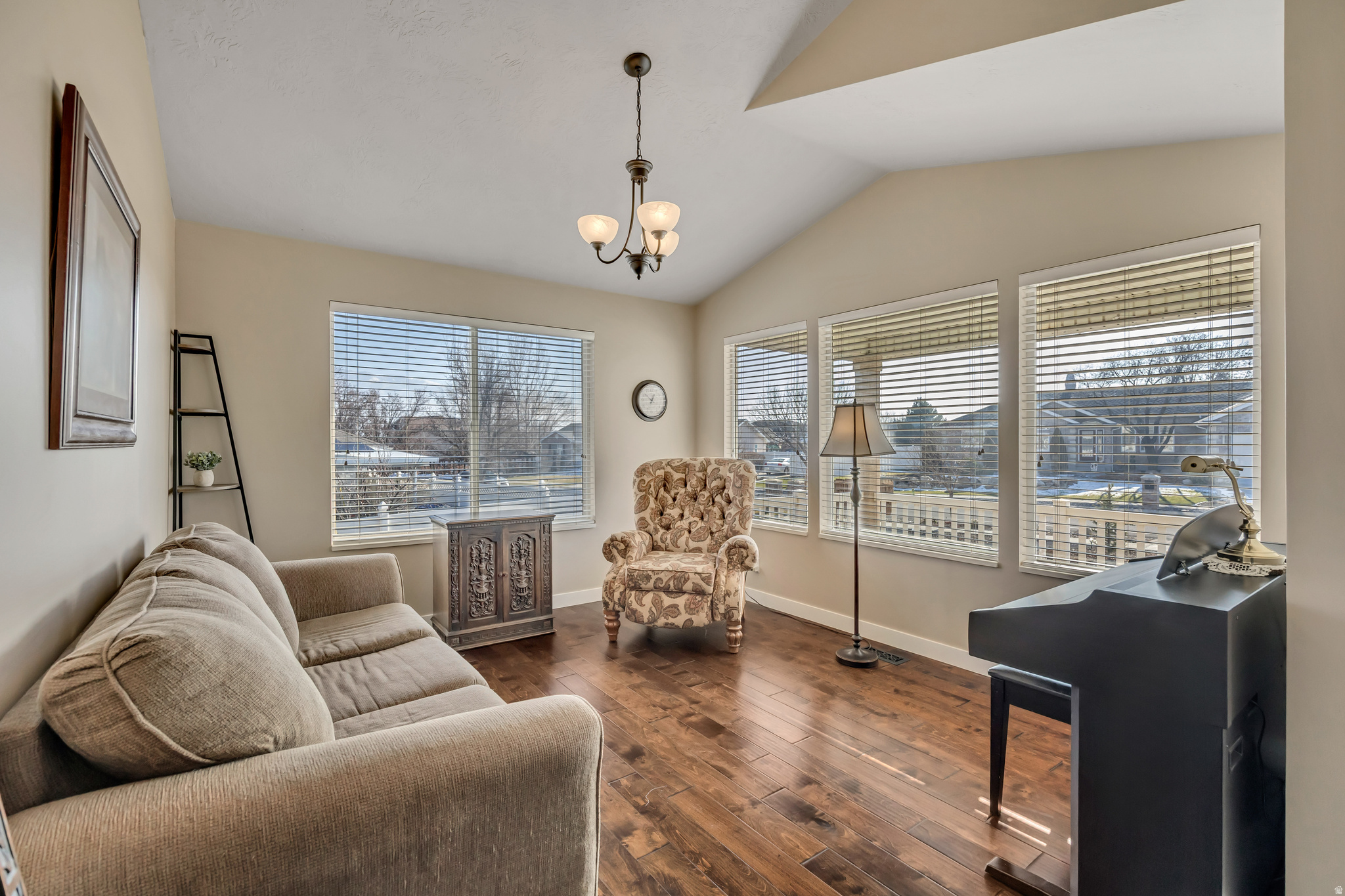 HIDDEN SPRING COVE - Residential