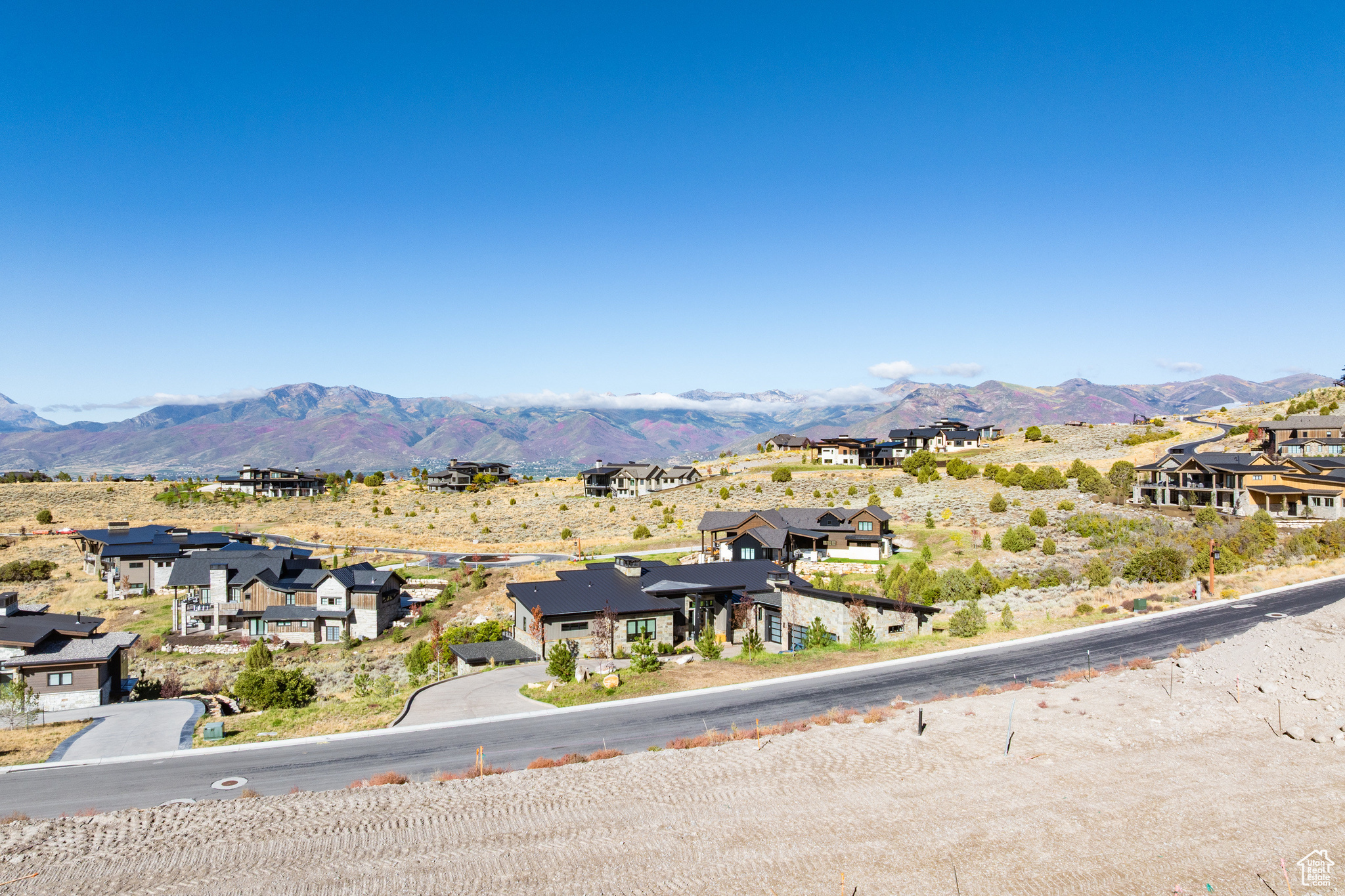 RED LEDGES - Residential