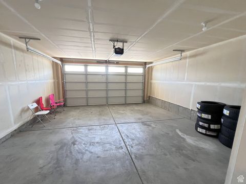 Tiny photo for 612 N CANVASBACK DR, Lehi, UT 84043 (MLS # 2087608)