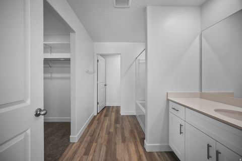 Tiny photo for 1537 S FINS RD #4113, Washington, UT 84780 (MLS # 2135581)