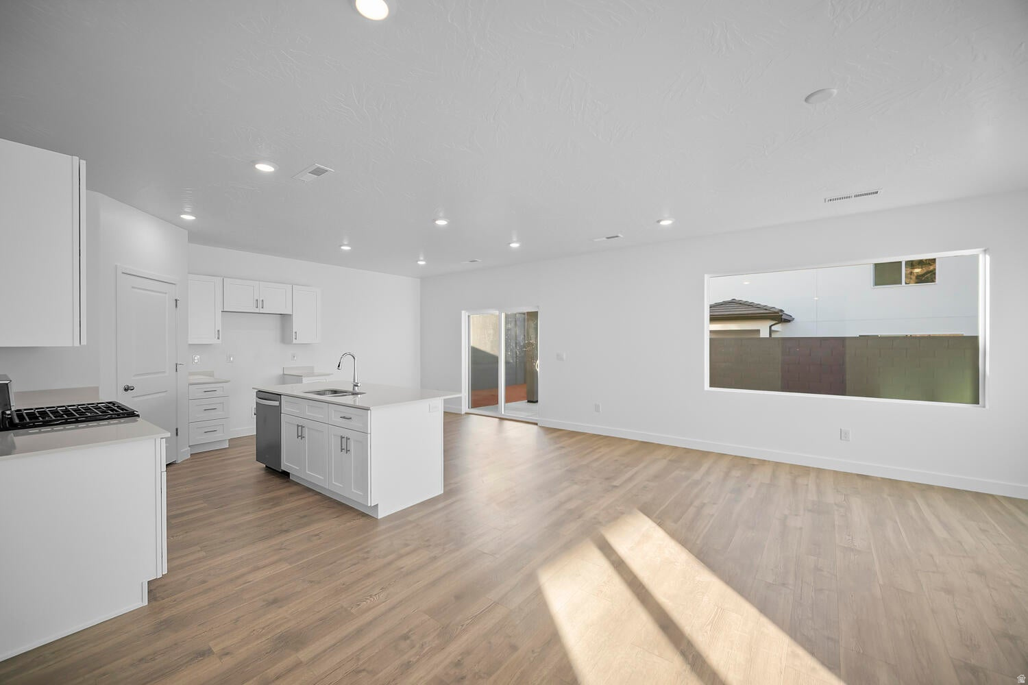 LONG VALLEY - Residential