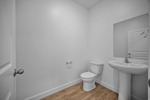 Tiny photo for 1537 S FINS RD #4113, Washington, UT 84780 (MLS # 2135581)