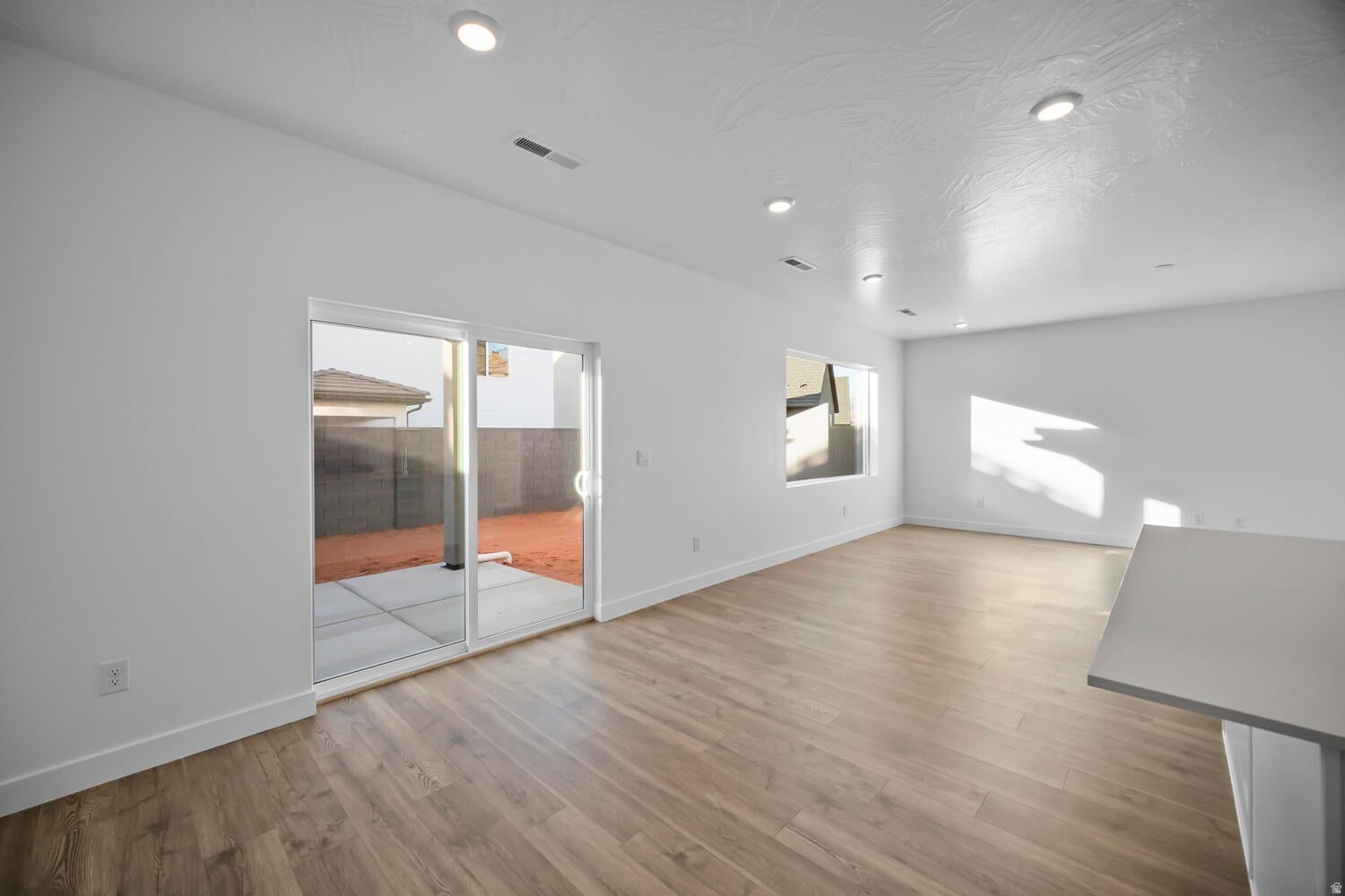 LONG VALLEY - Residential