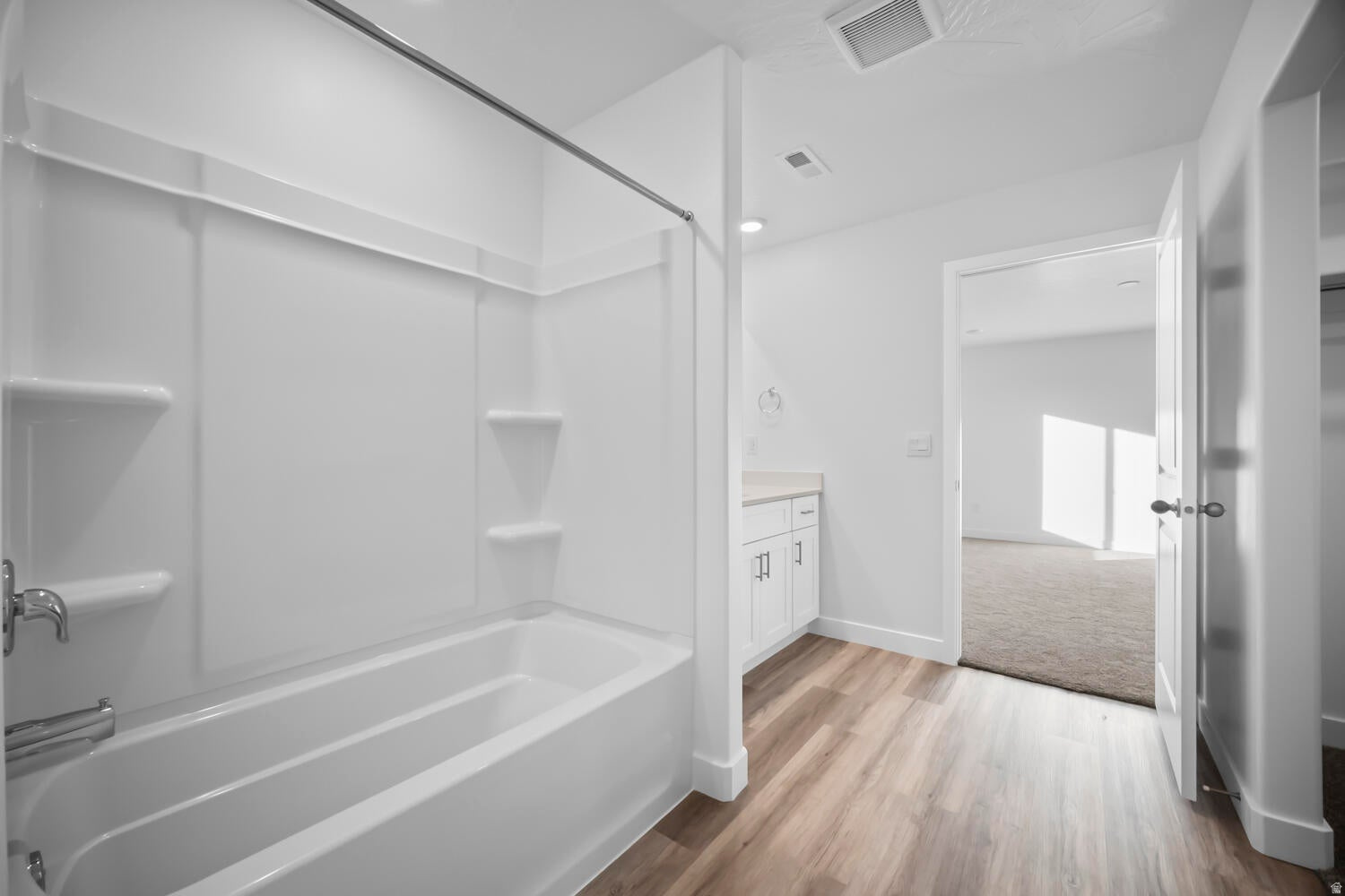 LONG VALLEY - Residential