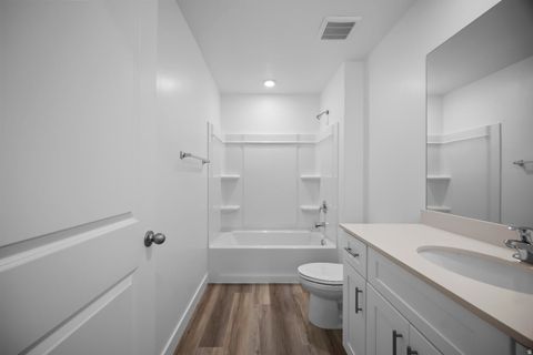 Tiny photo for 1537 S FINS RD #4113, Washington, UT 84780 (MLS # 2135581)