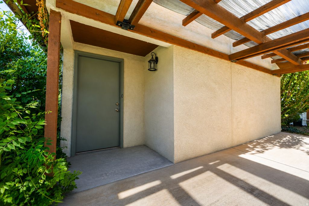 Photo of 280 N SUNFLOWER DR #30, Saint George, UT 84790 (MLS # 2168813)